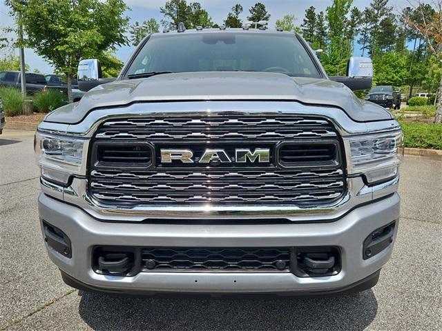 2024 RAM Ram 3500 RAM 3500 LIMITED MEGA CAB 4X4 64 BOX