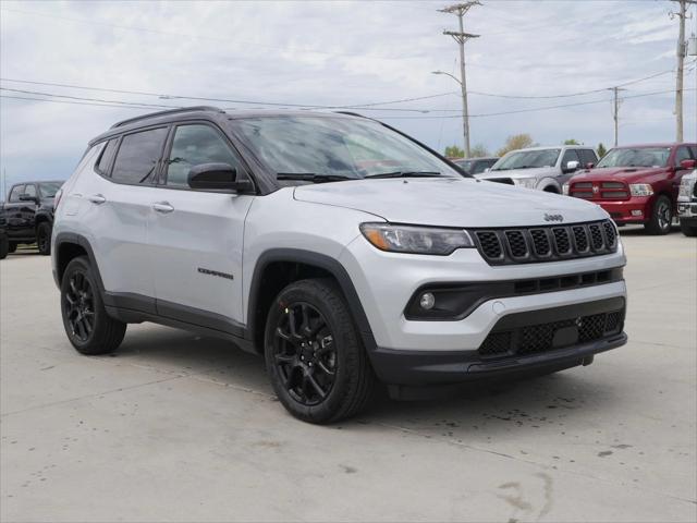 2024 Jeep Compass COMPASS LATITUDE 4X4