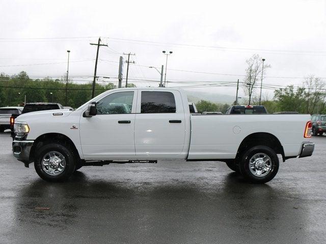 2024 RAM Ram 3500 RAM 3500 TRADESMAN CREW CAB 4X4 8 BOX