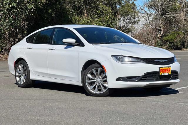 2015 Chrysler 200 S