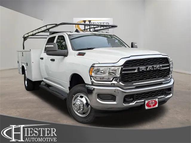 2024 RAM Ram 3500 Chassis Cab RAM 3500 TRADESMAN CREW CAB CHASSIS 4X4 60 CA