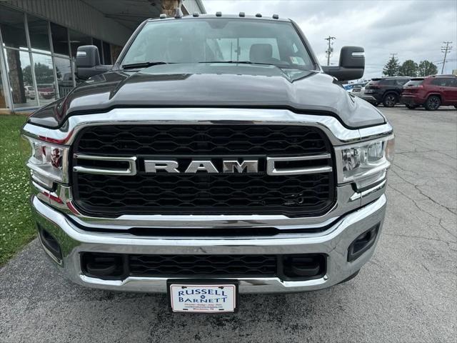 2024 RAM Ram 3500 Chassis Cab RAM 3500 TRADESMAN CHASSIS REGULAR CAB 4X4 60 CA