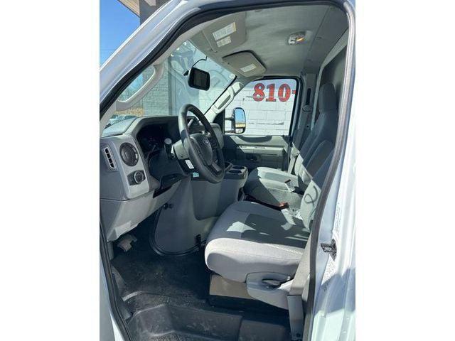 2024 Ford E-350 Cutaway Base