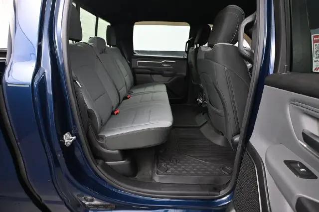 2021 Ram 1500 Big Horn Crew Cab 4x4 57 Box