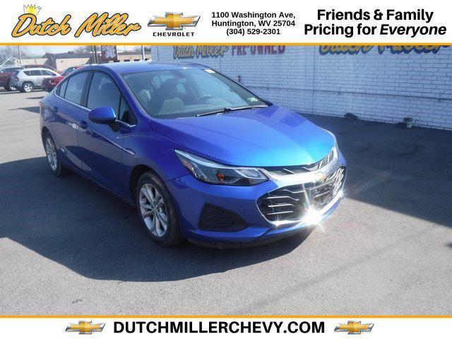 2019 Chevrolet Cruze LT for sale in Huntington, WV