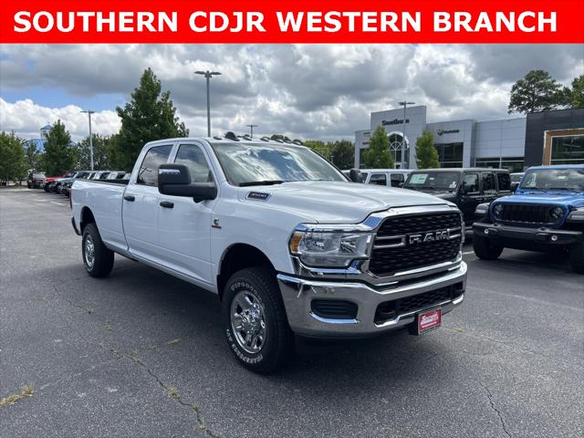 2024 RAM Ram 3500 RAM 3500 TRADESMAN CREW CAB 4X4 8 BOX