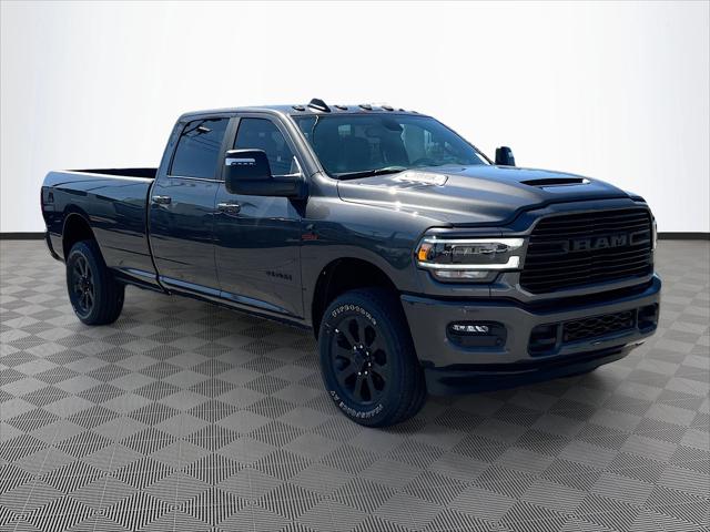 2024 RAM Ram 3500 RAM 3500 LARAMIE CREW CAB 4X4 8 BOX