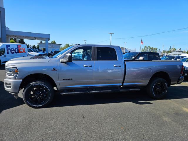 2024 RAM Ram 3500 RAM 3500 LARAMIE CREW CAB 4X4 8 BOX