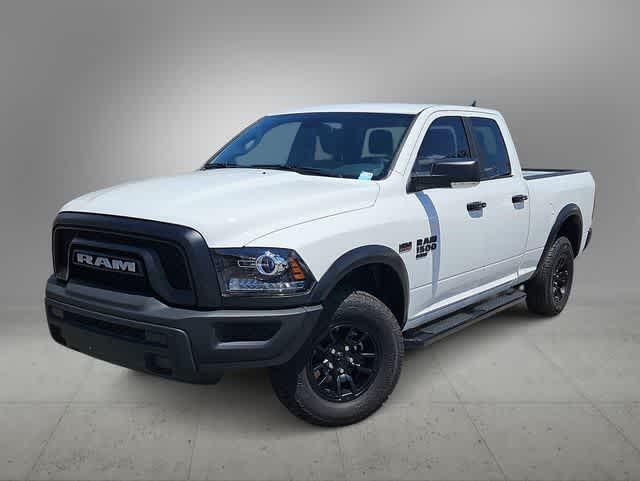 2024 RAM Ram 1500 Classic RAM 1500 CLASSIC WARLOCK QUAD CAB 4X4 64 BOX