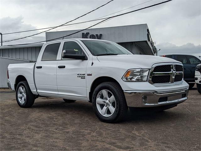 2024 RAM Ram 1500 Classic RAM 1500 CLASSIC TRADESMAN CREW CAB 4X4 57 BOX