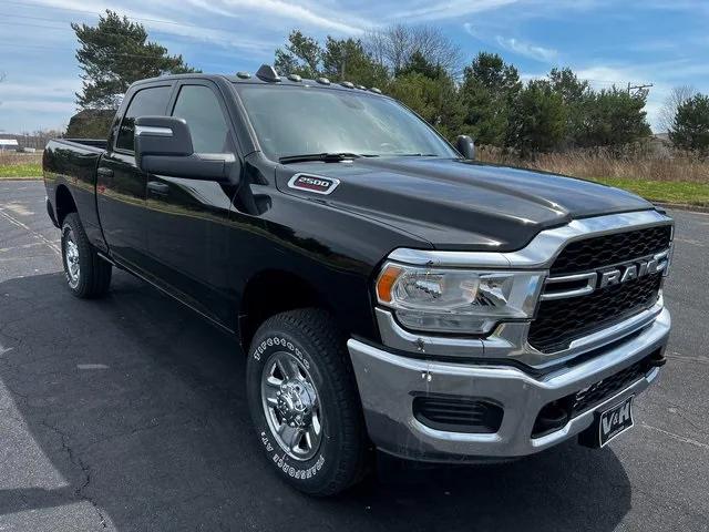 2024 RAM Ram 2500 RAM 2500 TRADESMAN CREW CAB 4X4 64 BOX