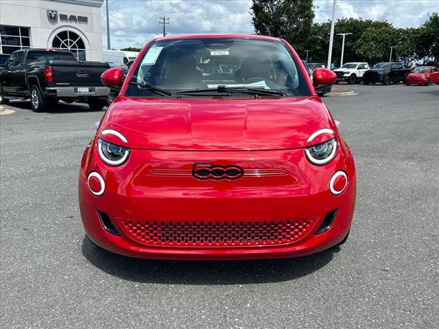 2024 Fiat FIAT 500e 500e INSPI(RED)