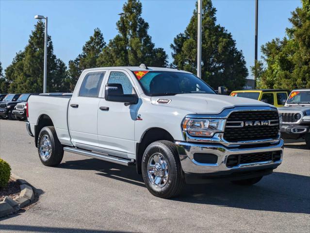 2024 RAM Ram 3500 RAM 3500 TRADESMAN CREW CAB 4X4 64 BOX