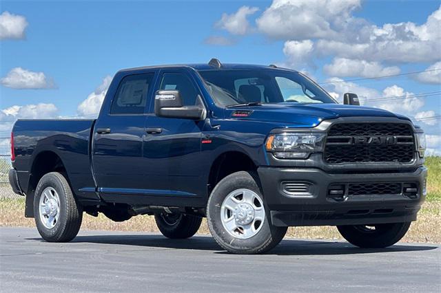 2024 RAM Ram 3500 RAM 3500 TRADESMAN CREW CAB 4X4 64 BOX