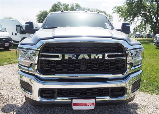 2024 RAM Ram 2500 RAM 2500 TRADESMAN CREW CAB 4X4 8 BOX