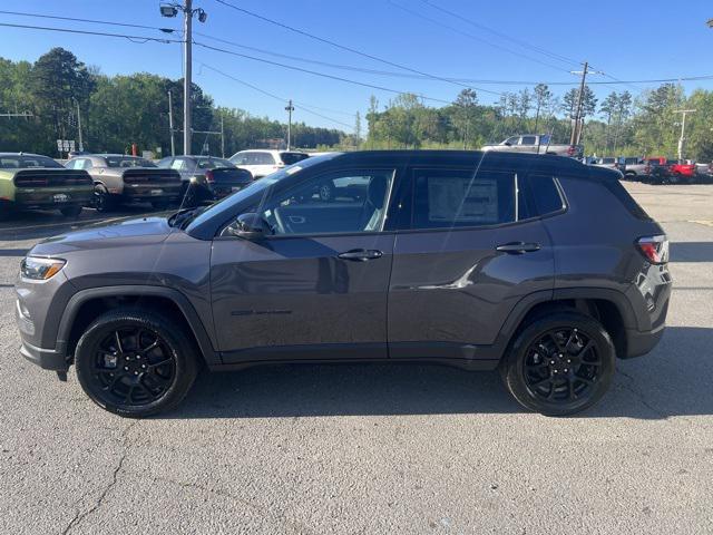 2024 Jeep Compass COMPASS LATITUDE 4X4