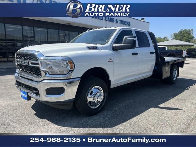 2024 RAM Ram 3500 Chassis Cab RAM 3500 TRADESMAN CREW CAB CHASSIS 4X4 60 CA