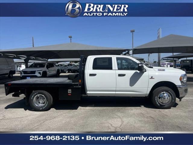 2024 RAM Ram 3500 Chassis Cab RAM 3500 TRADESMAN CREW CAB CHASSIS 4X4 60 CA