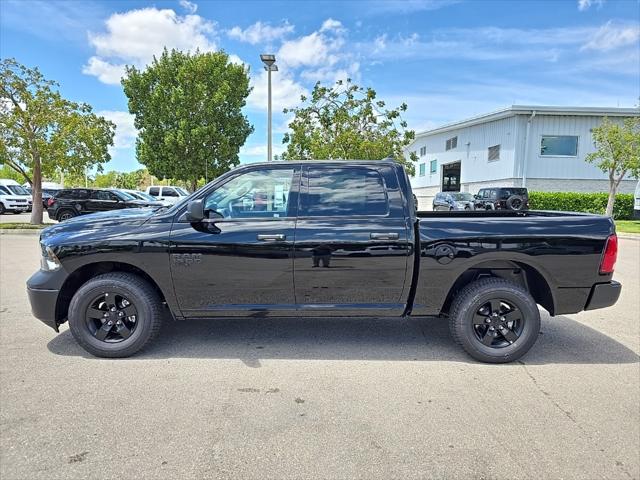 2024 RAM Ram 1500 Classic RAM 1500 CLASSIC TRADESMAN CREW CAB 4X2 57 BOX