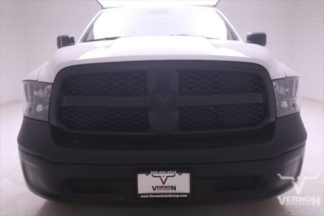 2024 RAM Ram 1500 Classic RAM 1500 CLASSIC TRADESMAN CREW CAB 4X4 57 BOX