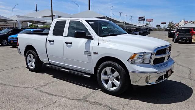 2024 RAM Ram 1500 Classic RAM 1500 CLASSIC TRADESMAN QUAD CAB 4X4 64 BOX