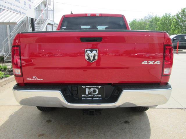 2024 RAM Ram 1500 Classic RAM 1500 CLASSIC TRADESMAN CREW CAB 4X4 57 BOX