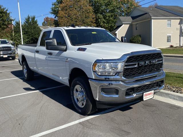 2024 RAM Ram 3500 RAM 3500 TRADESMAN CREW CAB 4X4 8 BOX