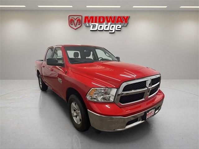 2021 RAM 1500 Classic SLT Crew Cab 4x4 57 Box