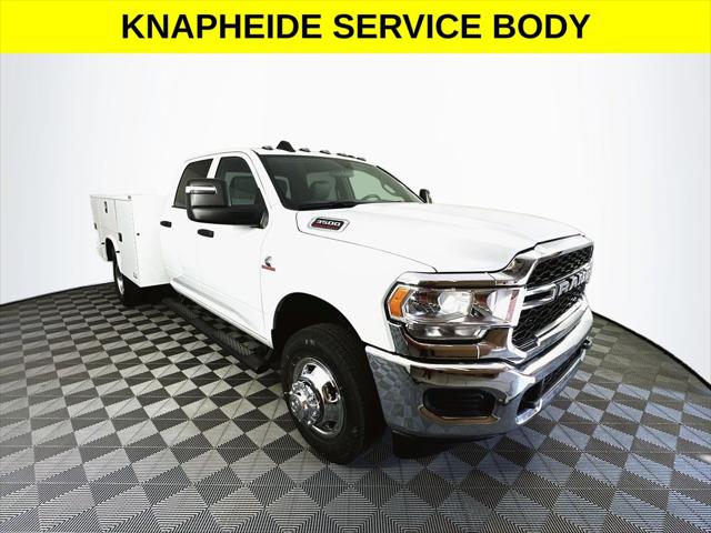 2024 RAM Ram 3500 Chassis Cab RAM 3500 TRADESMAN CREW CAB CHASSIS 4X4 60 CA