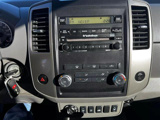2011 Nissan Frontier SL