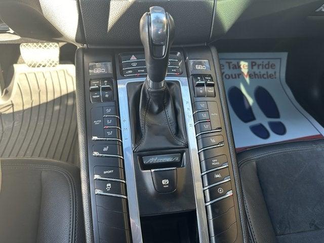 2018 Porsche Macan Sport Edition