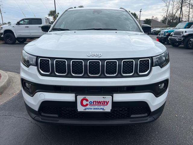 2023 Jeep Compass COMPASS LATITUDE 4X4