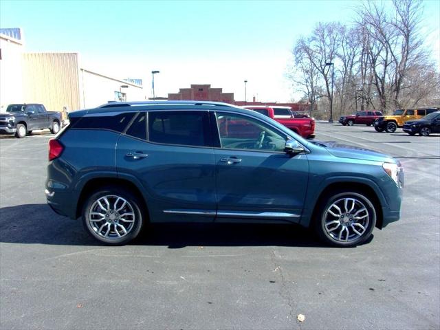 2024 GMC Terrain AWD Denali