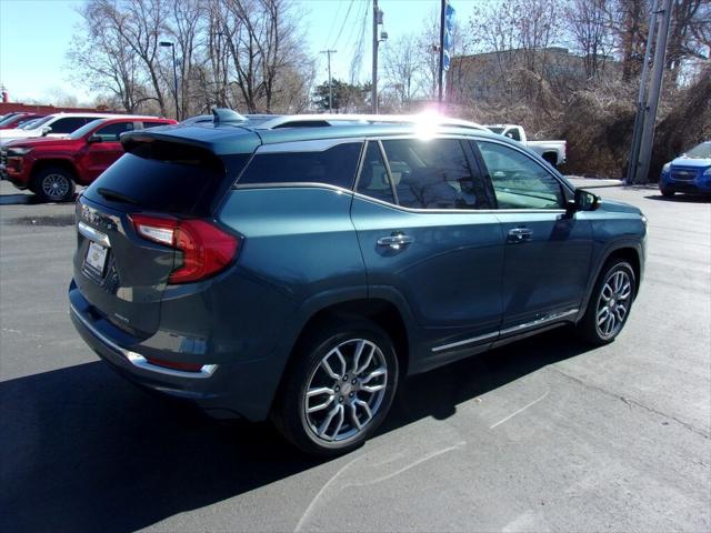 2024 GMC Terrain AWD Denali