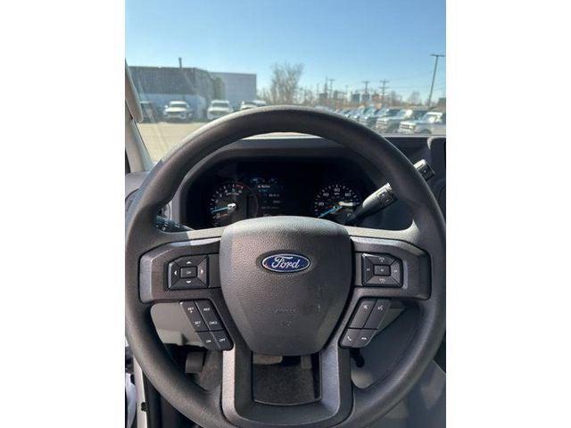 2024 Ford E-350 Cutaway Base