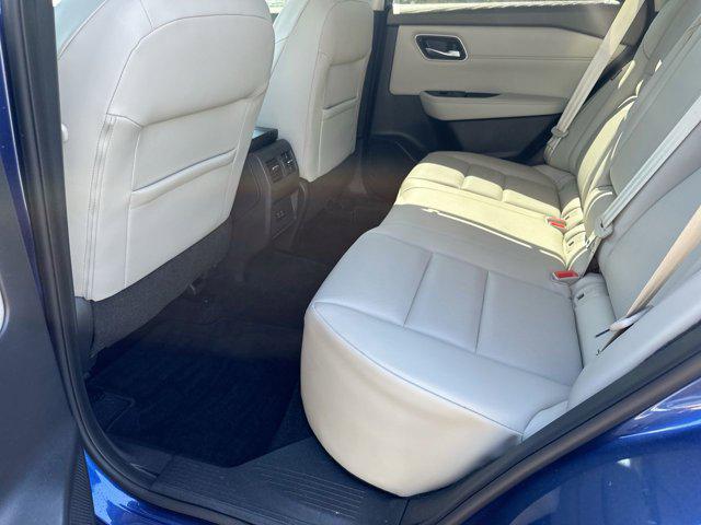 2021 Nissan Rogue SV FWD