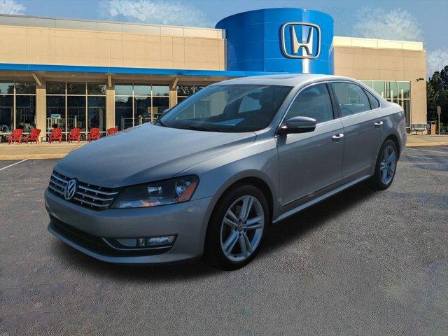 2014 Volkswagen Passat Ratings, Pricing, Reviews and Awards | J.D. Power