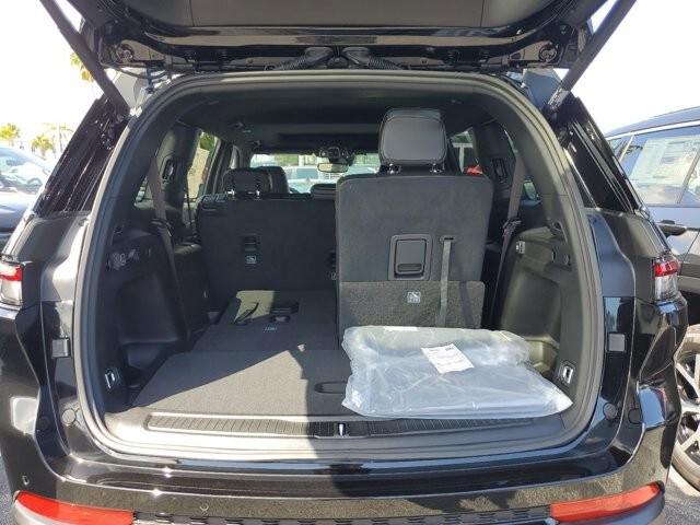2024 Jeep Grand Cherokee Altitude X 4x2