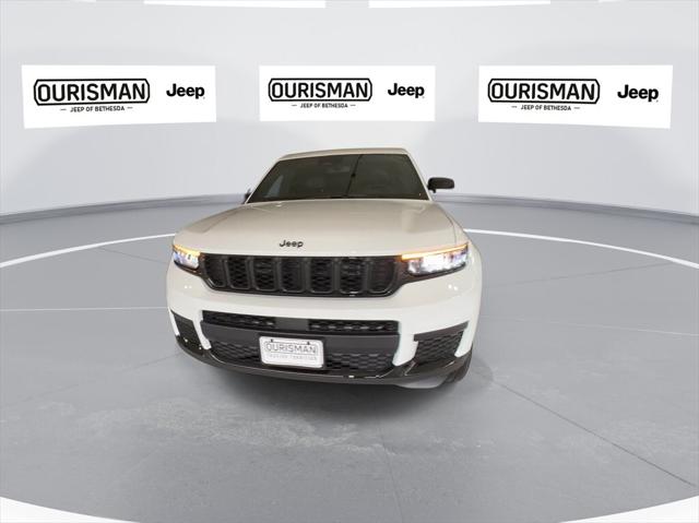 2024 Jeep Grand Cherokee GRAND CHEROKEE L ALTITUDE 4X4