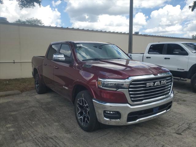 2025 RAM Ram 1500 RAM 1500 LARAMIE CREW CAB 4X4 57 BOX