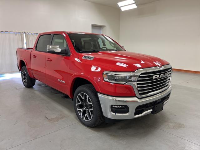 2025 RAM Ram 1500 RAM 1500 LARAMIE CREW CAB 4X4 57 BOX