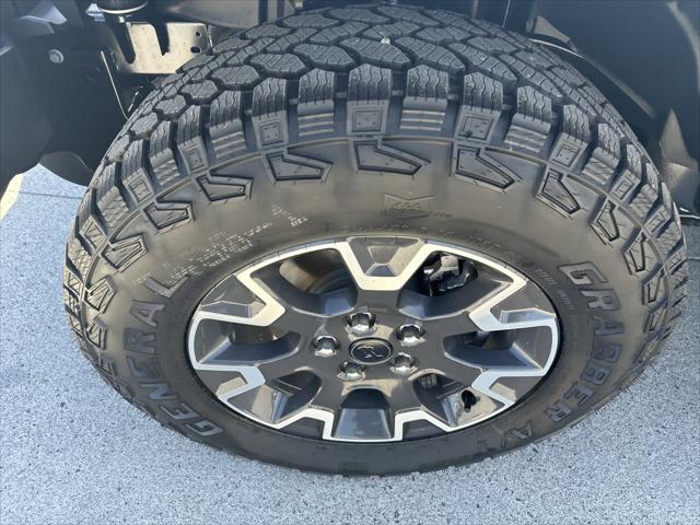 2024 Jeep Wrangler 4-Door Sahara 4x4