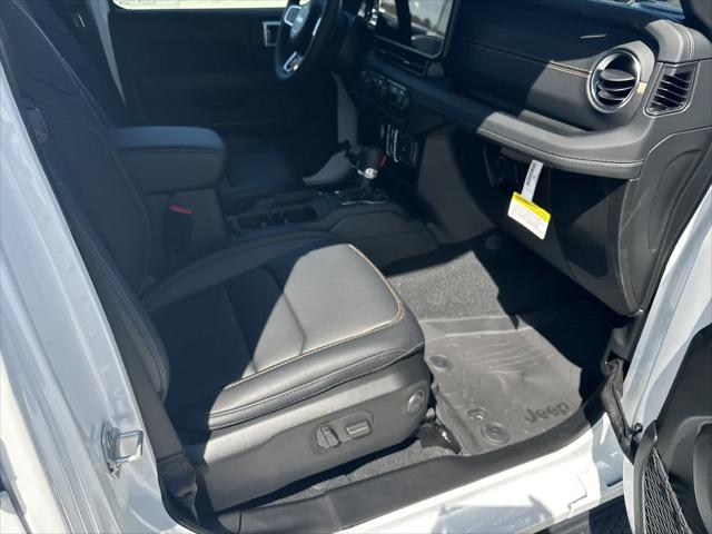 2024 Jeep Wrangler 4-Door Sahara 4x4