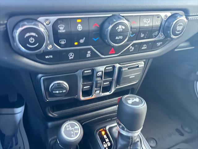 2024 Jeep Wrangler 4-Door Sahara 4x4