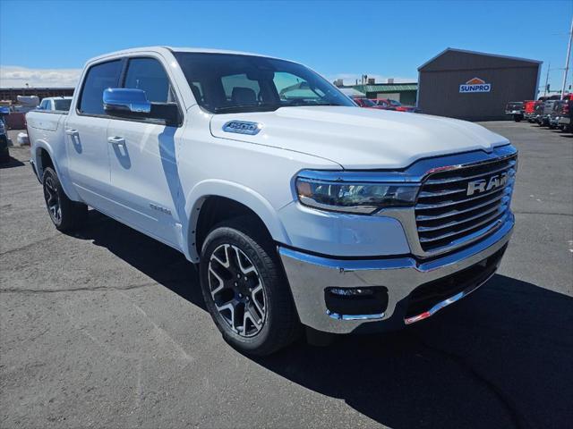 2025 RAM Ram 1500 RAM 1500 LARAMIE CREW CAB 4X4 57 BOX