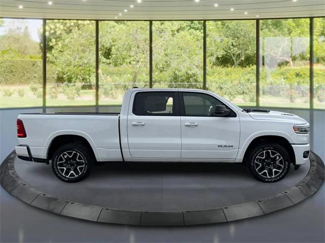 2025 RAM Ram 1500 RAM 1500 LARAMIE CREW CAB 4X4 64 BOX