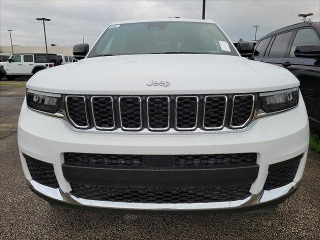 2024 Jeep Grand Cherokee GRAND CHEROKEE L LAREDO X 4X4