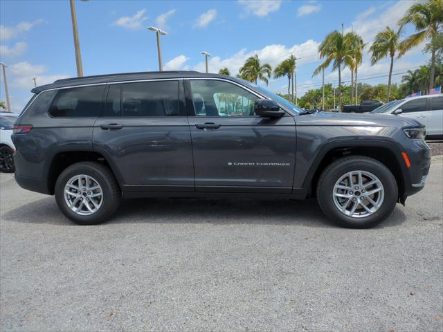 2024 Jeep Grand Cherokee GRAND CHEROKEE L LAREDO X 4X4