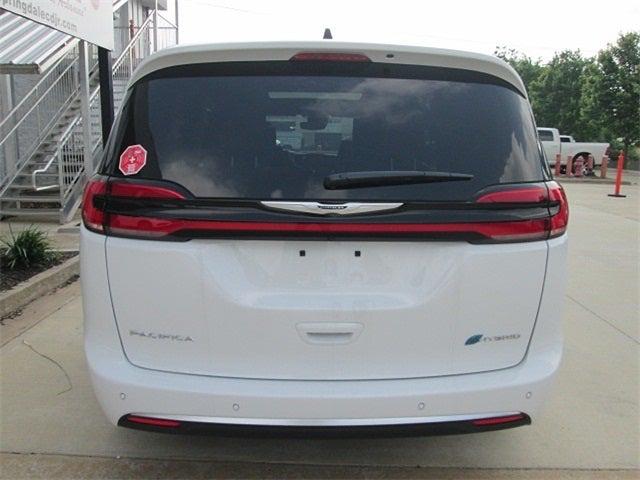 2024 Chrysler Pacifica Hybrid PACIFICA PLUG-IN HYBRID PINNACLE
