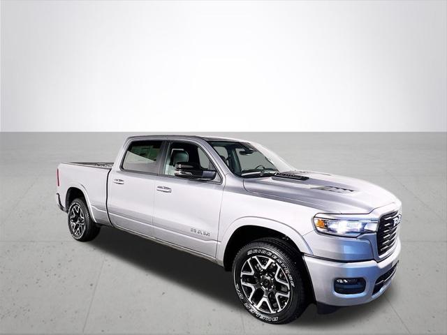 2025 RAM Ram 1500 RAM 1500 LARAMIE CREW CAB 4X4 64 BOX